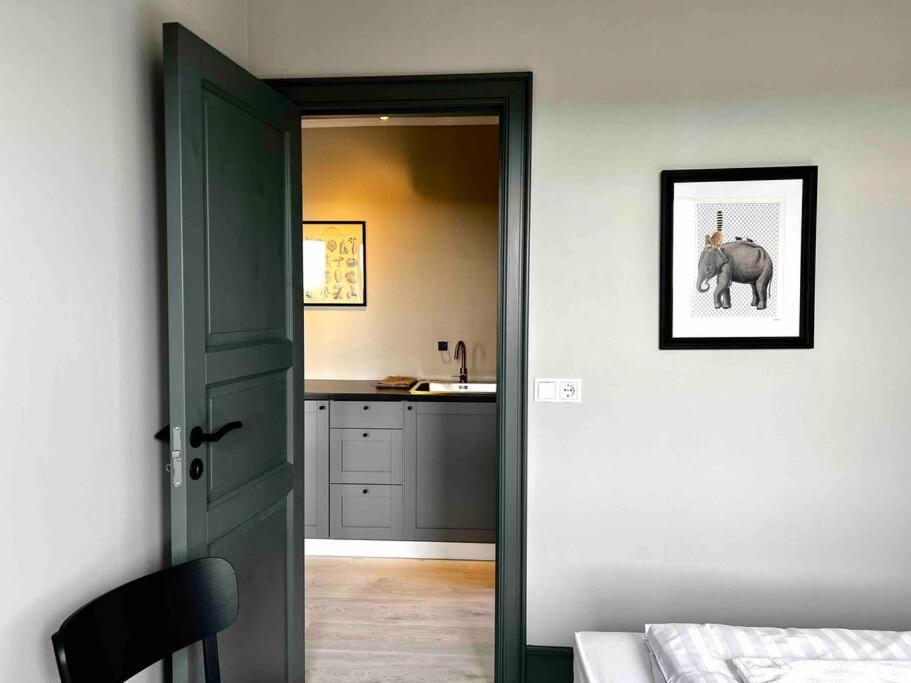 The Greyhouse "Small Apartment" Höfn Exterior foto